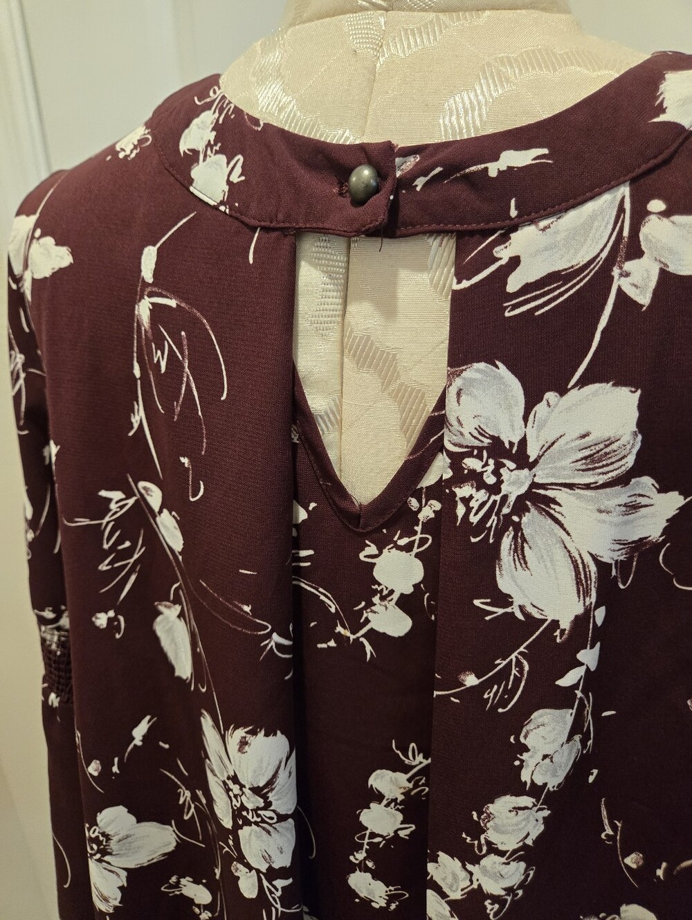 Peach Love Burgundy Floral Shift Dress, Size Large - Picture 4 of 10